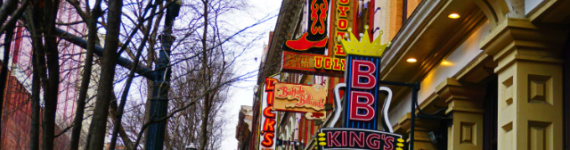 Les enseignes de la deuxième avenue de Nashville